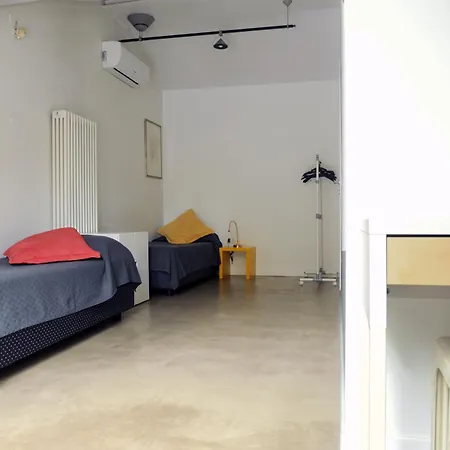 Pansiyon Sant Ambrogio With Private Terrace In Shared Flat *
