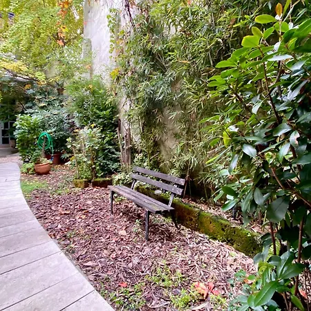 Rum i privatbostad Sant Ambrogio With Private Terrace In Shared Flat